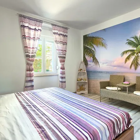 Amfiteatar Moris Pula