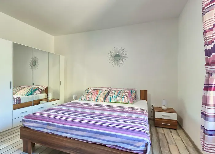 Amfiteatar Moris Apartment *