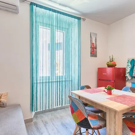 Amfiteatar Moris 普拉