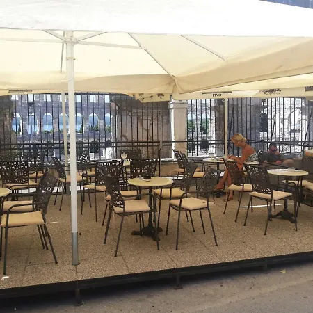 Appartamento Amfiteatar Moris Pola